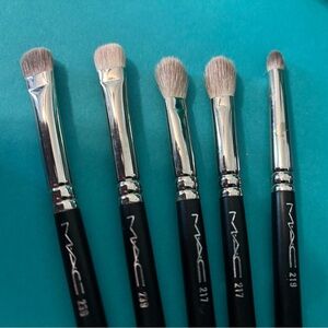 MAC makeup brushes